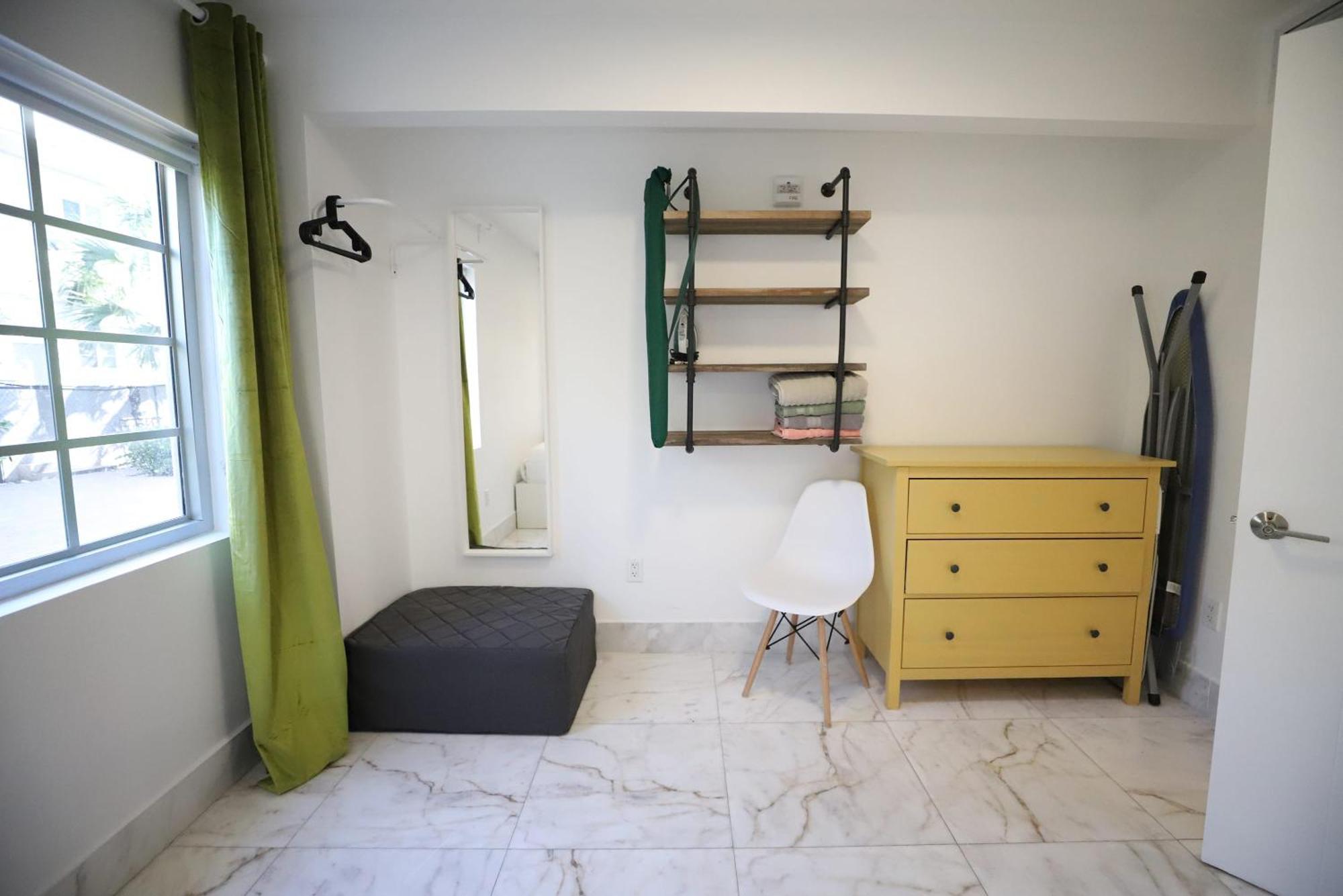 South Beach 2 Bedroom Family Pet Friendly Apartment With Free Parking On Premise Miami Beach Buitenkant foto